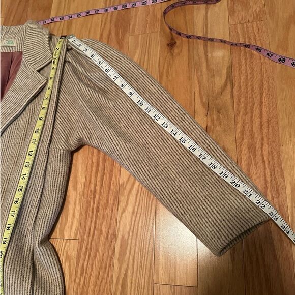 VINTAGE Jill Jr Pinstripe Wool Mid Length Coat OS Pleated Shoulders Neutral - Picture 11 of 16